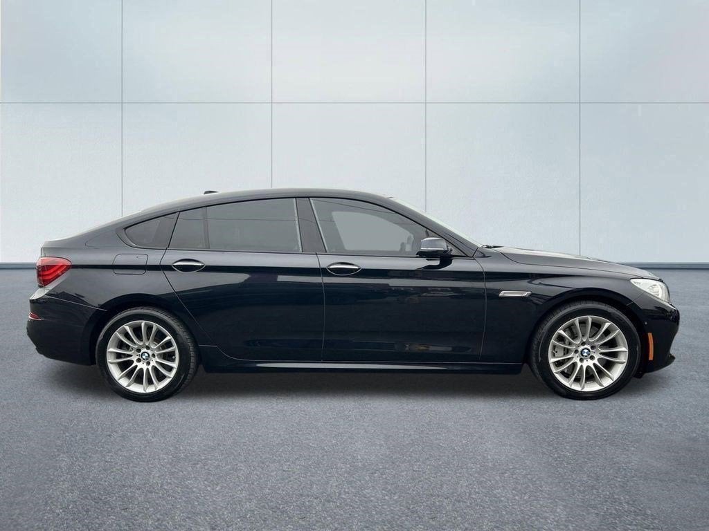 2017 BMW 5 series — interior view