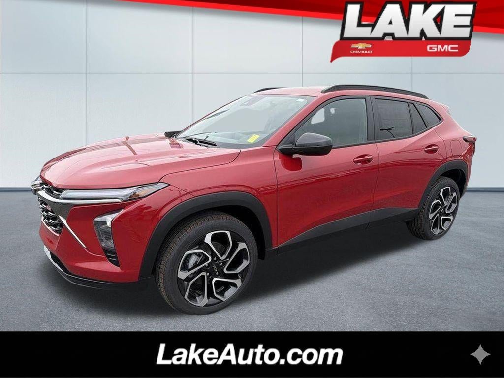 2026 Chevrolet Trax 2RS in Apex Red — front three-quarter view